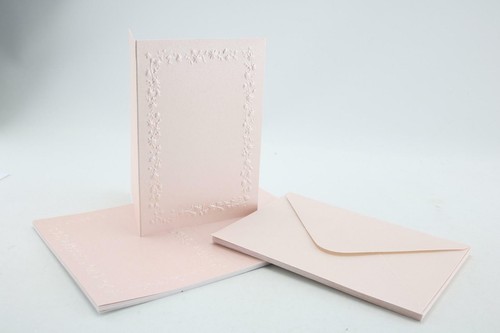 Pink pearlescent pack - pink, of